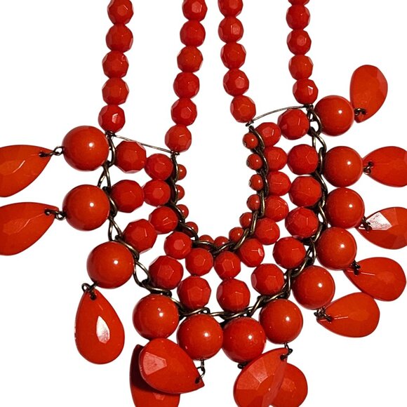 Vintage Red Beaded Bib Necklace Multi Strand Teardrop Accents Retro Jewelry - Picture 3 of 6
